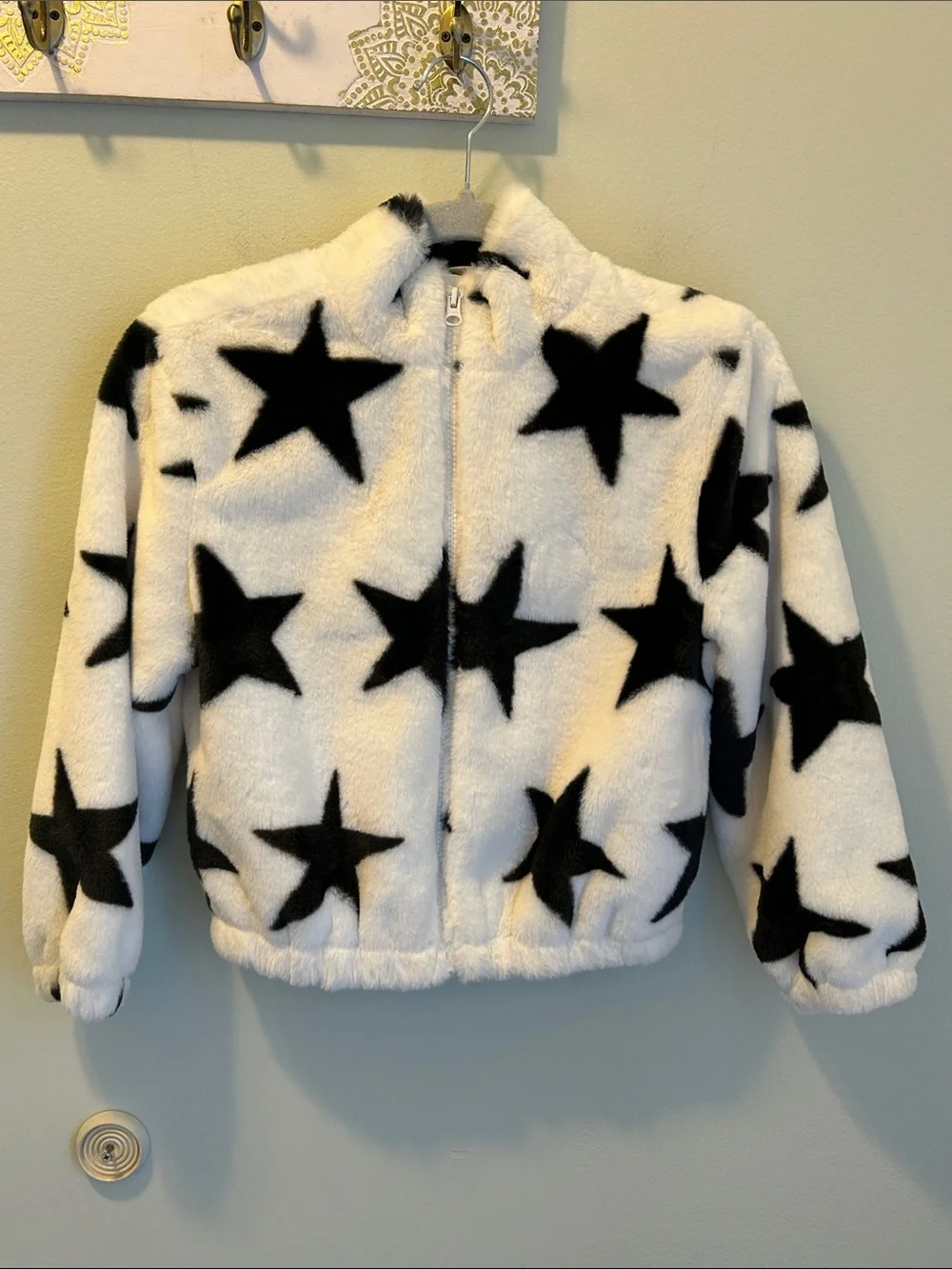 Old Navy White Fleece Jacket with Black Star Print